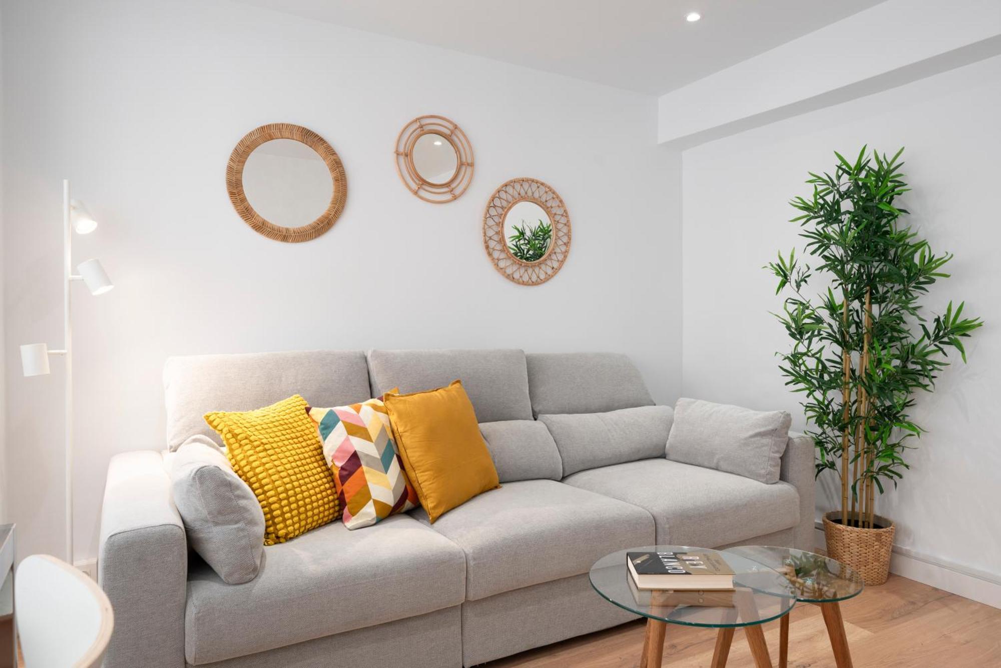 Ronda Suites Junto Estacion Tren Y Hospitales Granada Eksteriør bilde